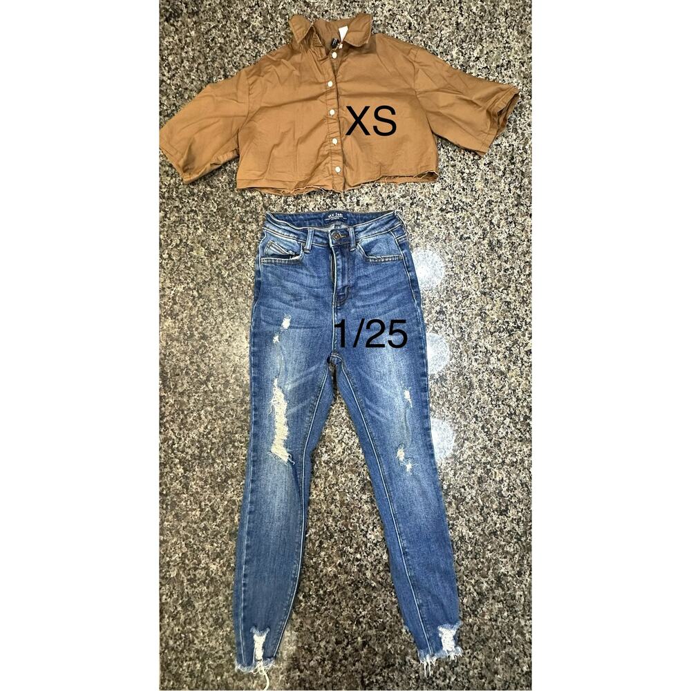 Distressed Jeans Size‎ 1 and Crop Top XS - Stylish Set